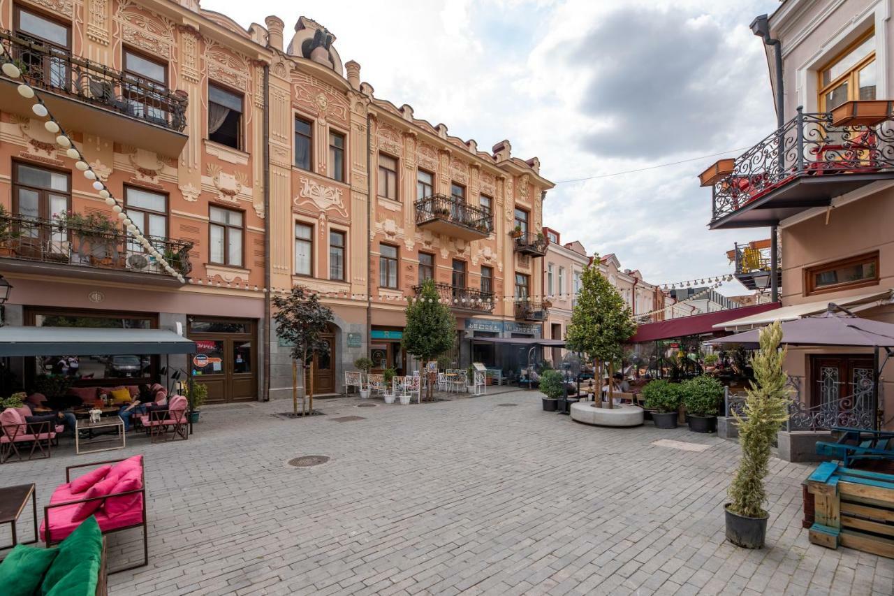 Apartment Ornament Tiflis Exterior foto